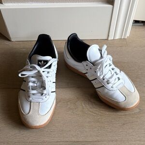 GUC adidas samba size 4 white/off white/black